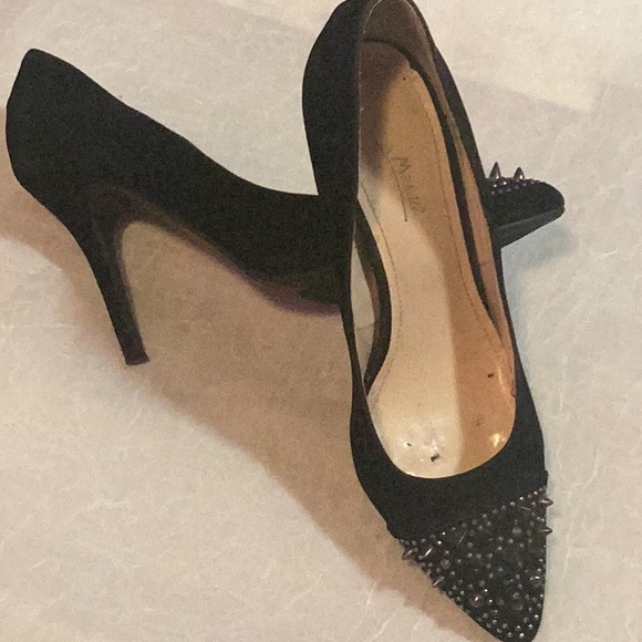 Anne Michele  Excellent condition 3 inch pumps. Party Pump. Holiday sparkle. - Picture 3 of 3